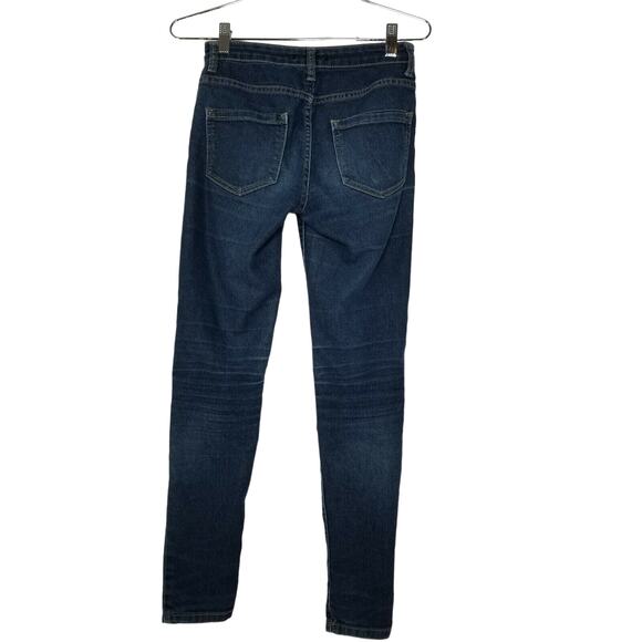 Forever 21 Womens Skinny Jeans Size 24 Medium Wash Stretch Low Rise Zip Fly - Picture 2 of 8
